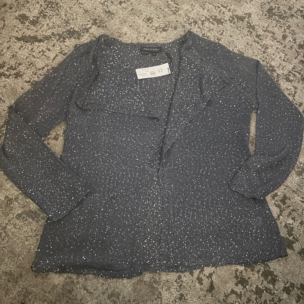 Elegant Gray Women's Cardigan